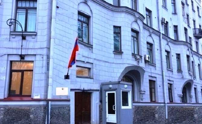 Здание консульства Республики Армения в Санкт-Петербурге - фото с сайта saint-petersburg-apartments.com 